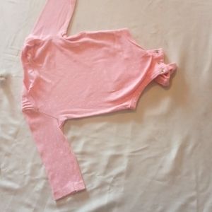 Carters 6 mo. Little baby 1zie